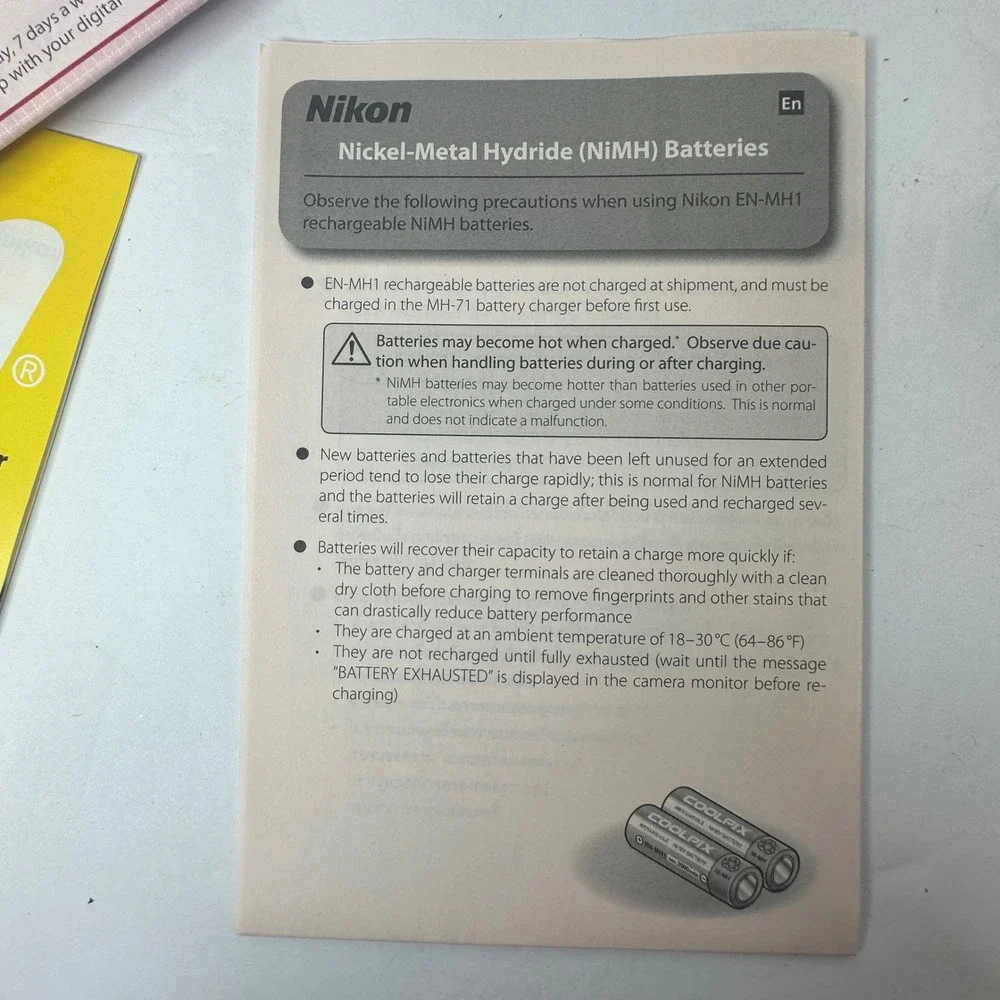Nikon Coolpix L2 Silver 6.0MP Digital Camera 3x Optical Zoom Tested Boxed
